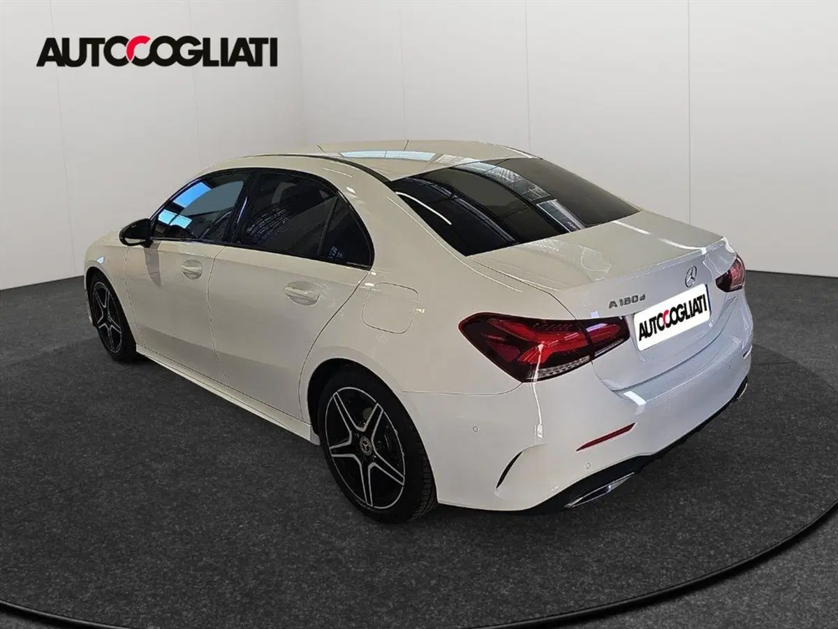 Mercedes-Benz Classe A Sedan usata a Lecco (6)