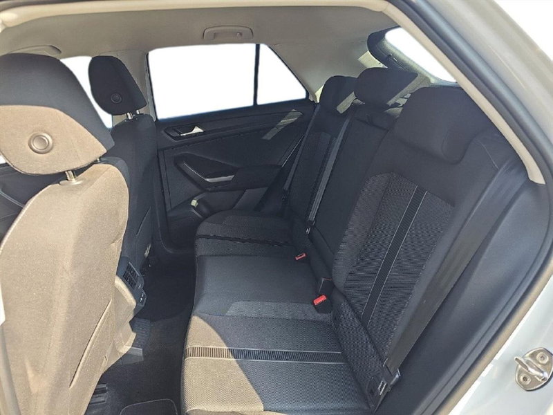 Volkswagen T-Roc usata a Lecco (10)