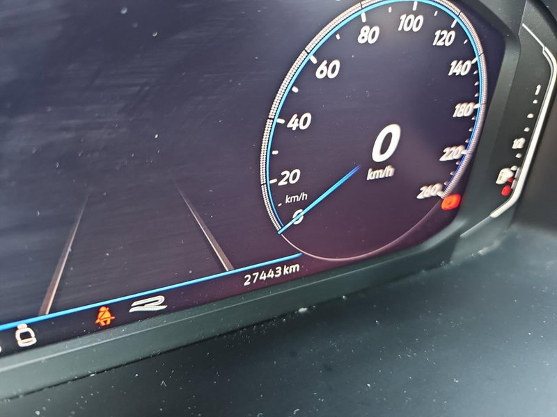 Volkswagen T-Roc usata a Lecco (15)