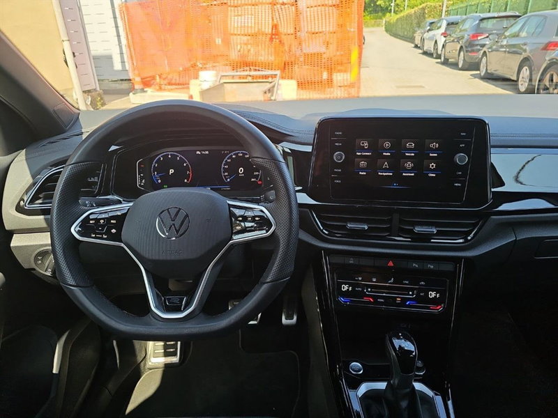 Volkswagen T-Roc usata a Lecco (9)