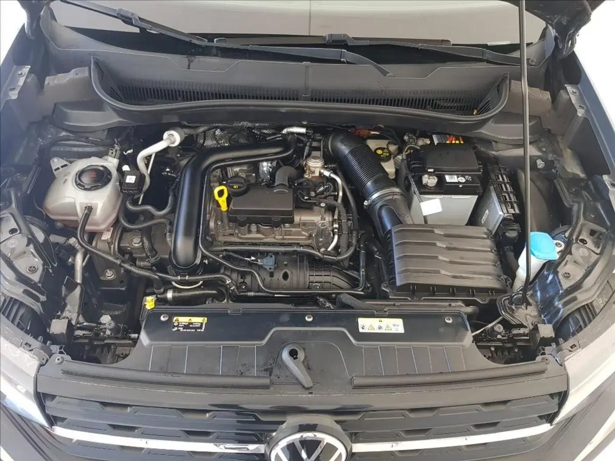 Volkswagen T-Cross usata a Lucca (17)