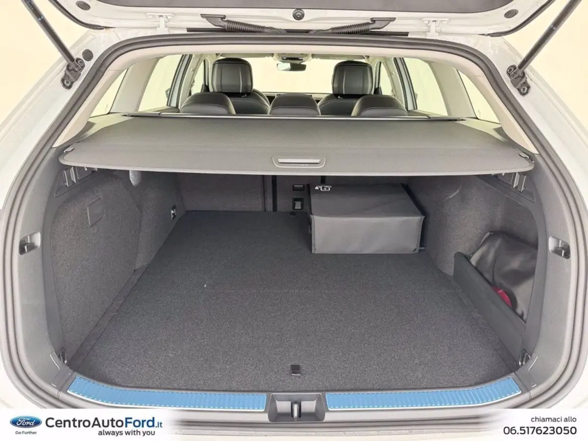 Volkswagen Passat nuova a Roma (11)