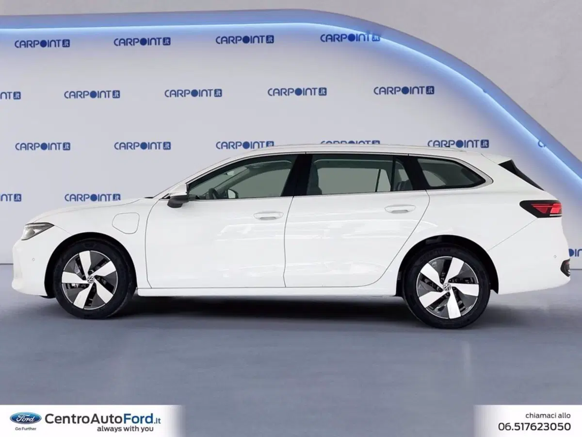 Volkswagen Passat nuova a Roma (3)