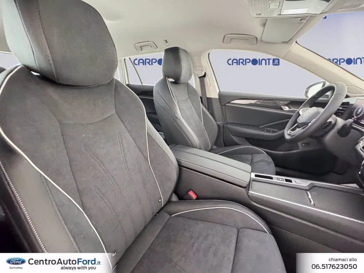 Volkswagen Passat nuova a Roma (7)
