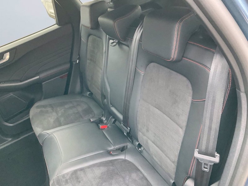 Ford Kuga usata a Milano (10)