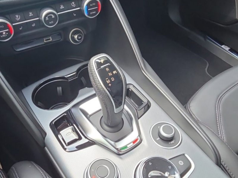 Alfa Romeo Giulia nuova a Monza e Brianza (18)