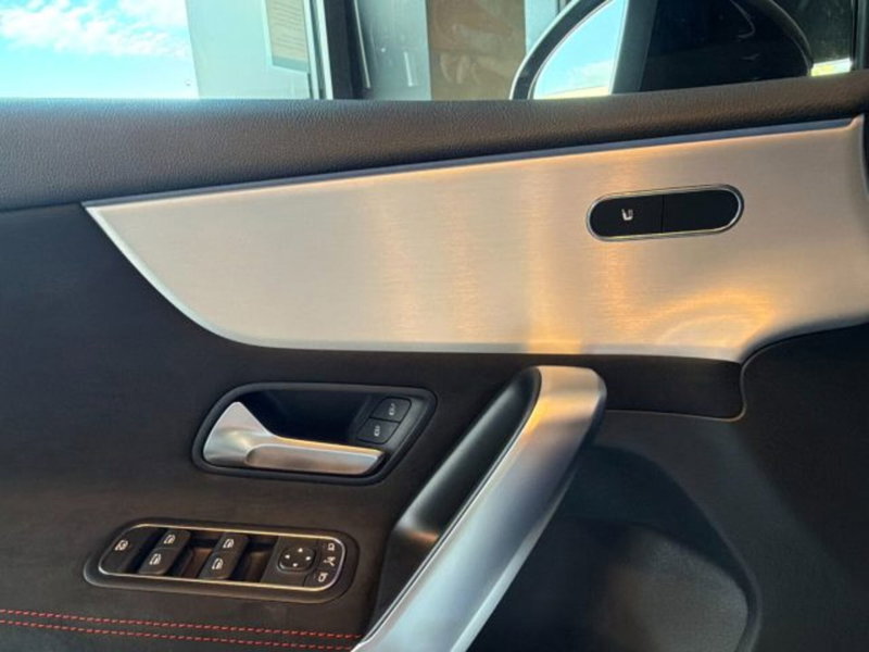Mercedes-Benz Classe A nuova a Potenza (17)