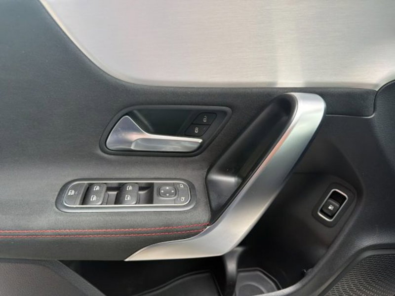 Mercedes-Benz CLA usata a Potenza (16)