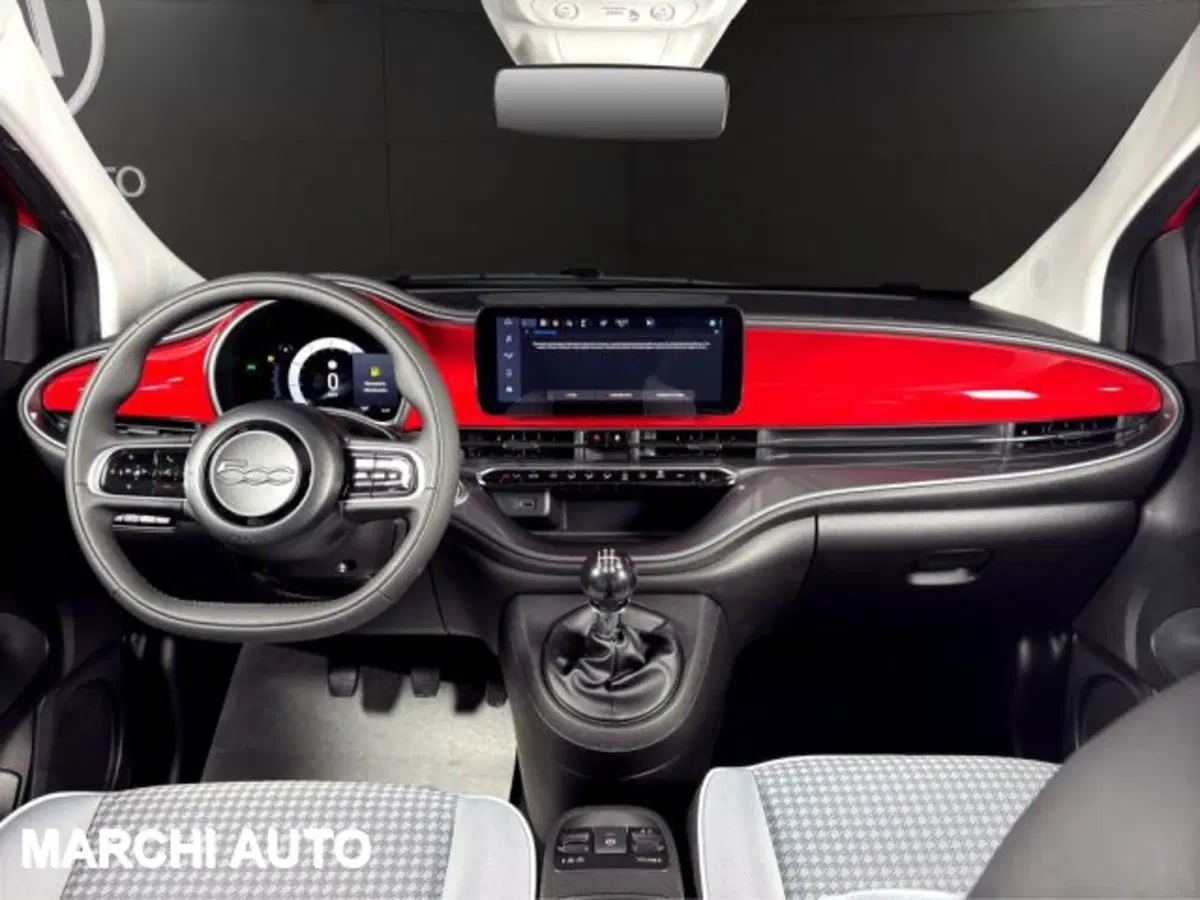 Fiat 500 nuova a Perugia (12)