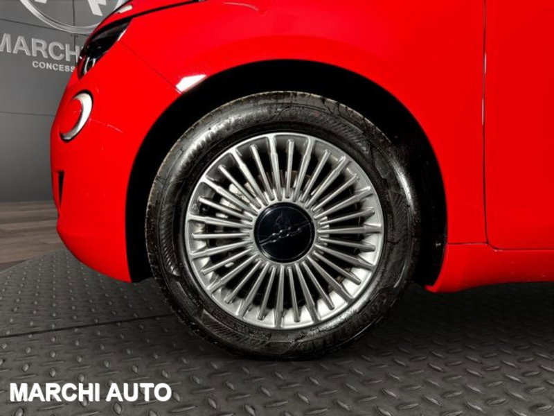 Fiat 500 nuova a Perugia (9)