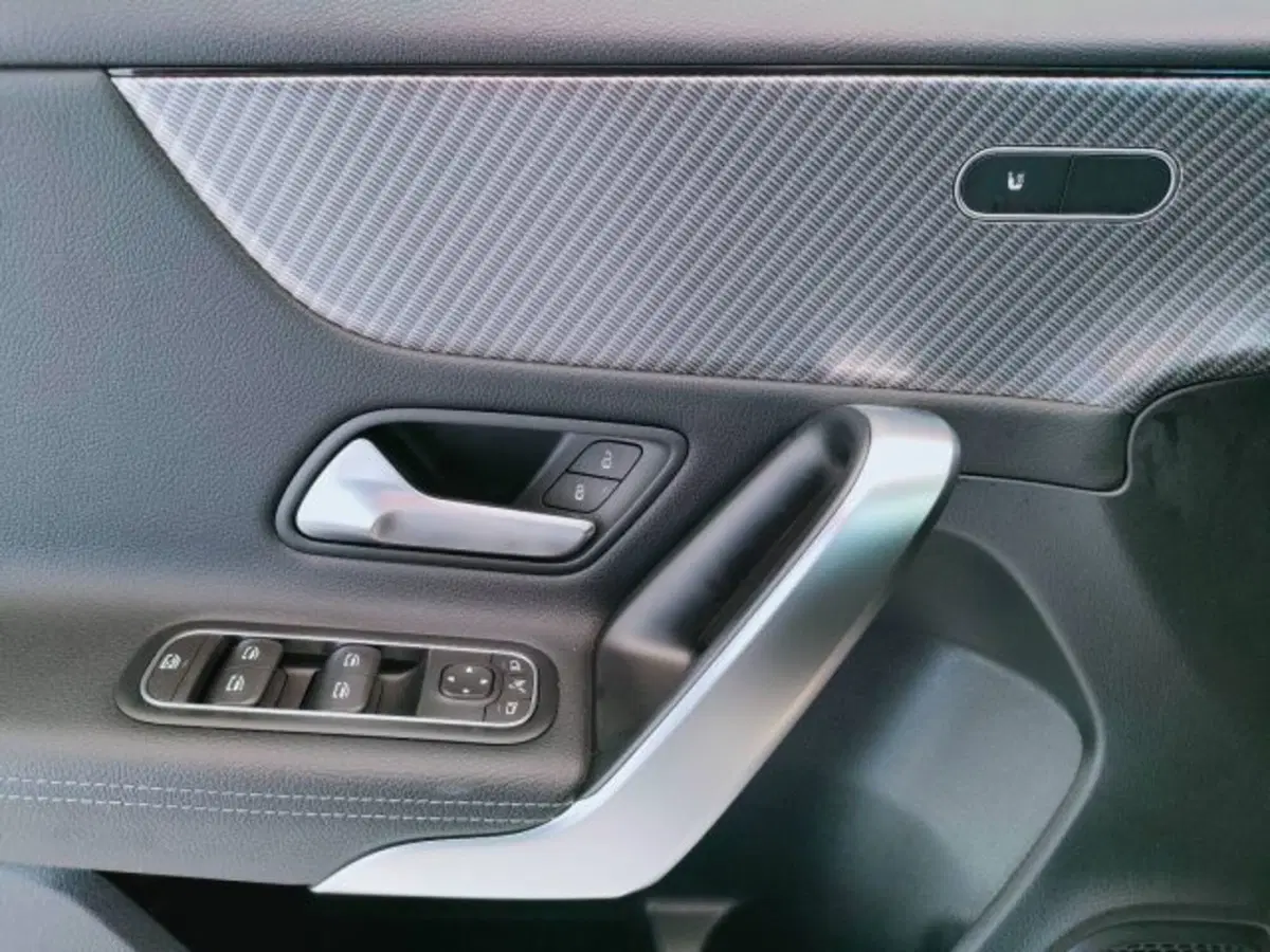 Mercedes-Benz Classe A usata a Teramo (13)