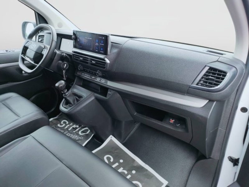 Toyota Proace Verso usata a Teramo (11)