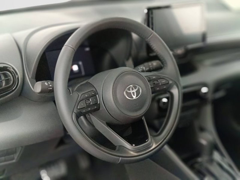 Toyota Yaris nuova a Teramo (12)