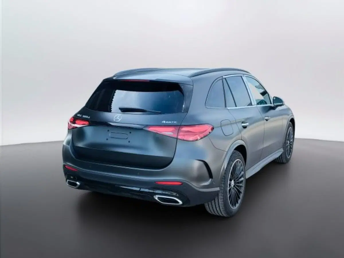 Mercedes-Benz GLC Coupé nuova a Teramo (6)
