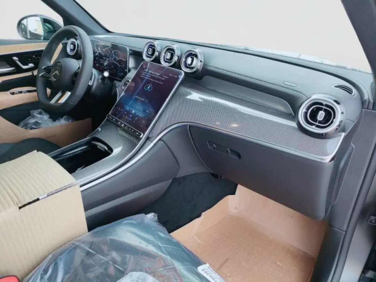Mercedes-Benz GLC Coupé nuova a Teramo (9)