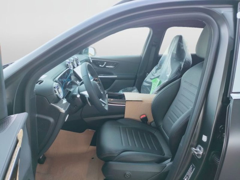 Mercedes-Benz GLC SUV nuova a Teramo (10)