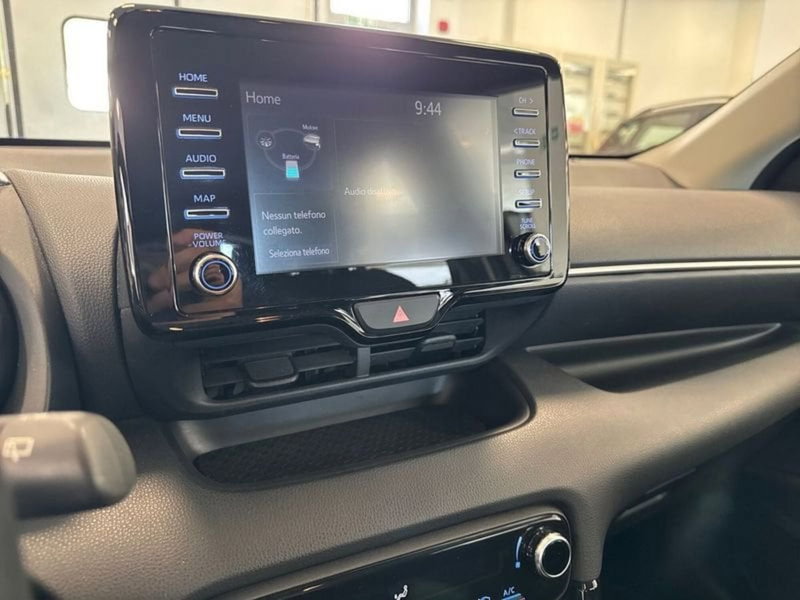 Toyota Yaris usata a Prato (12)