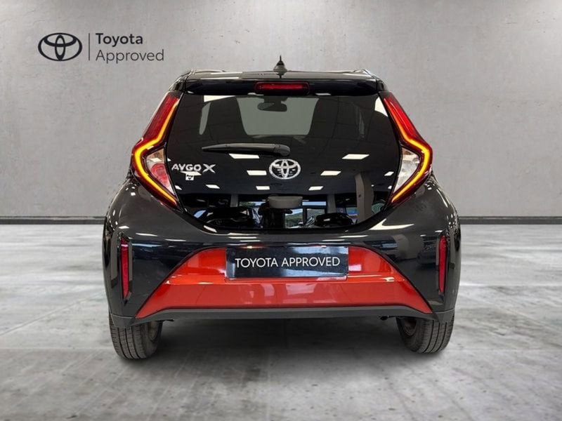 Toyota Aygo X usata a Prato (7)