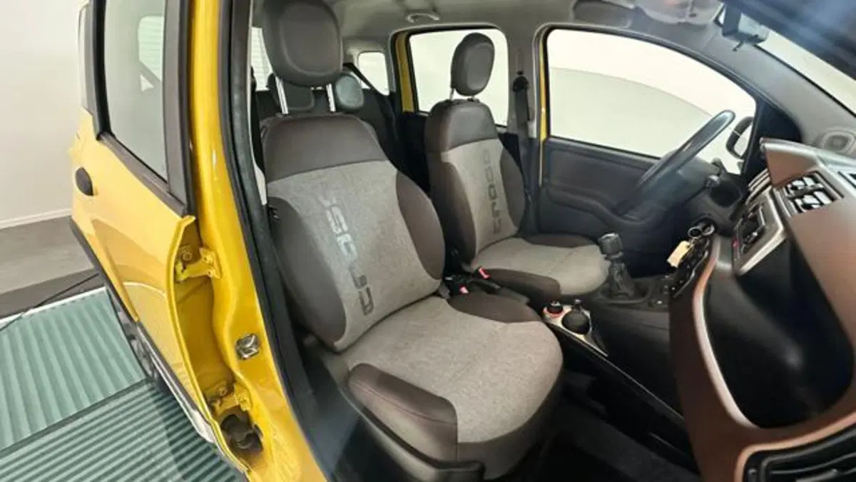 Fiat Panda Cross usata a Reggio Emilia (12)