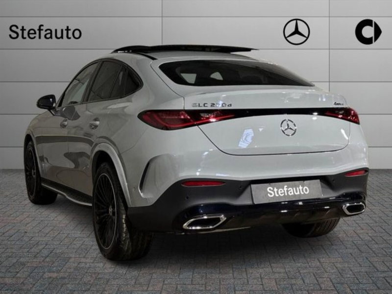 Mercedes-Benz GLC nuova a Bologna (5)