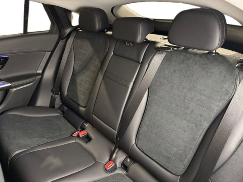 Mercedes-Benz GLC nuova a Bologna (9)