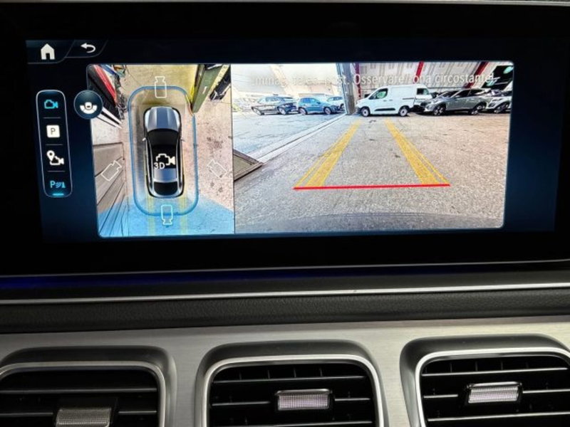 Mercedes-Benz GLE SUV nuova a Bologna (12)