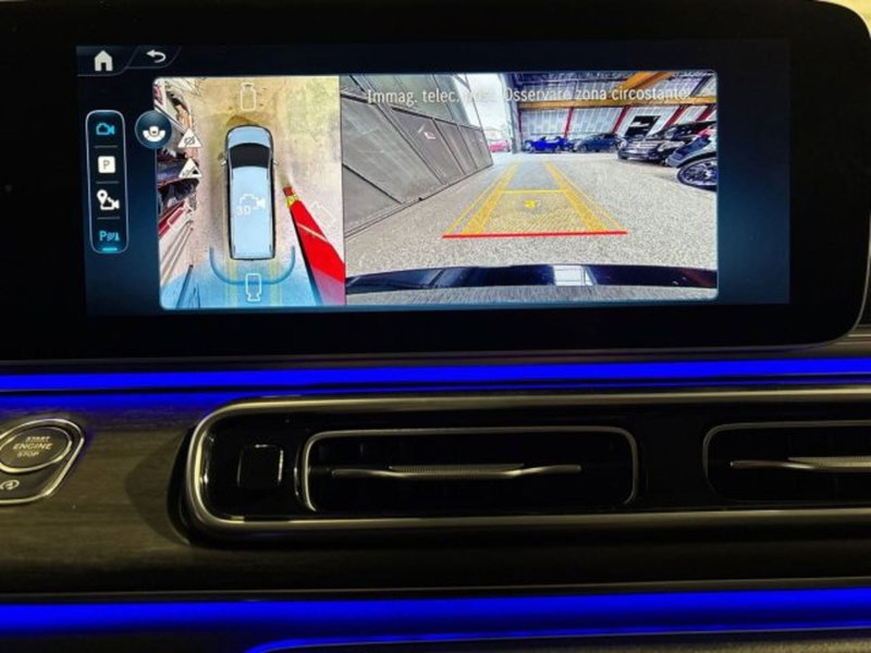 Mercedes-Benz Classe V nuova a Bologna (12)