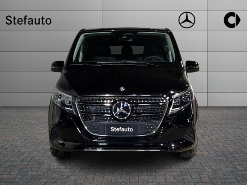 Mercedes-Benz Classe V nuova a Bologna (4)