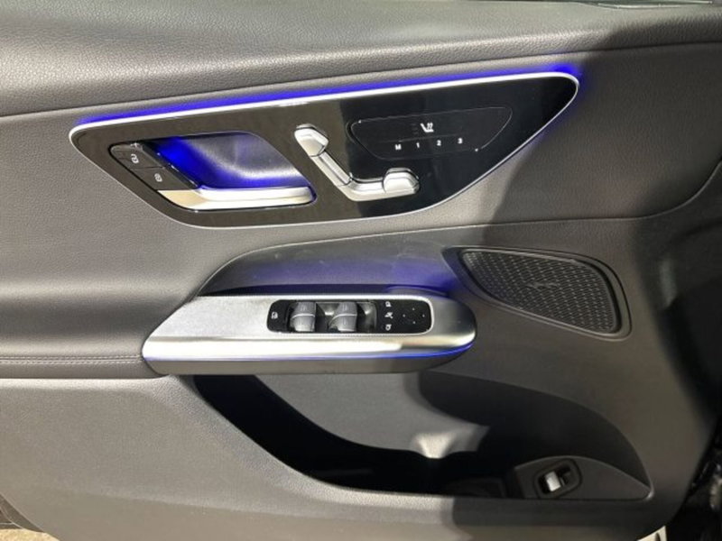 Mercedes-Benz GLC nuova a Bologna (10)