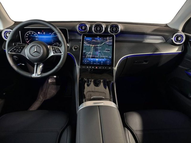 Mercedes-Benz GLC nuova a Bologna (13)