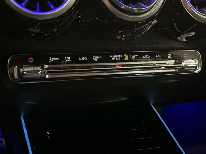 Mercedes-Benz EQB usata a Verona (13)