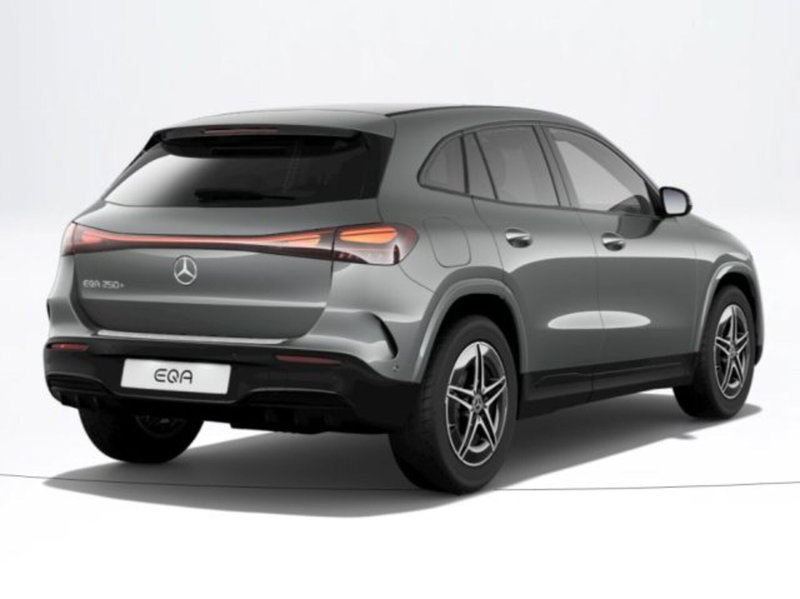 Mercedes-Benz EQA nuova a Verona (2)