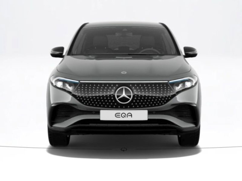 Mercedes-Benz EQA nuova a Verona (3)