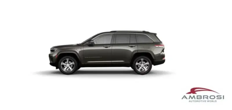 Jeep Grand Cherokee nuova a Perugia (2)