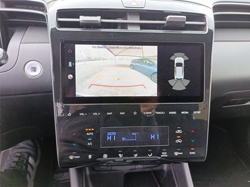 Hyundai Tucson usata a Bari (16)