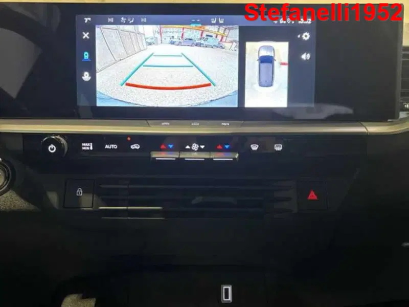 Opel Grandland nuova a Bologna (12)