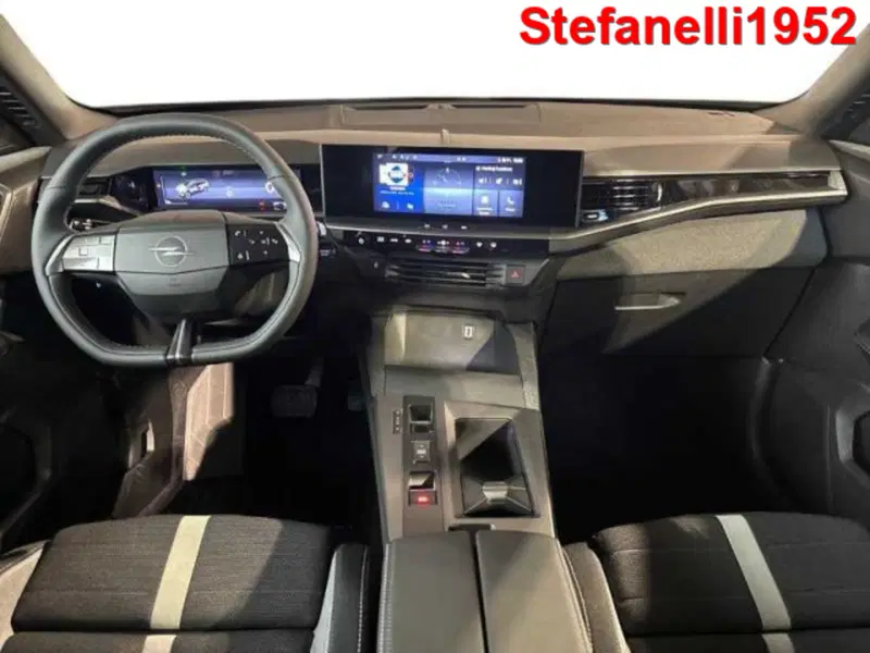 Opel Grandland nuova a Bologna (13)