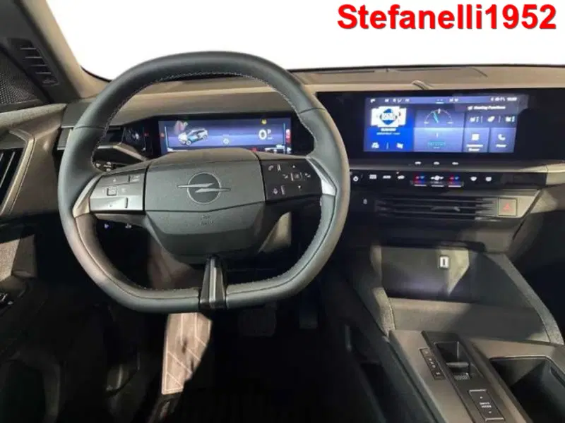 Opel Grandland nuova a Bologna (14)