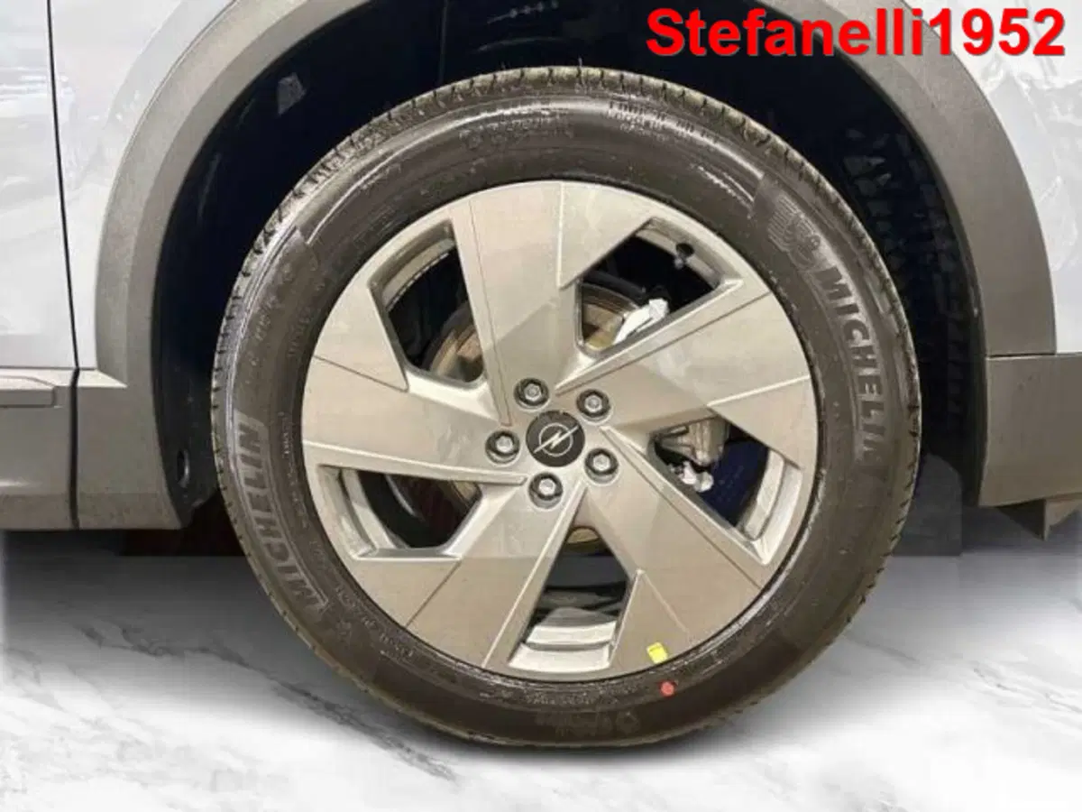 Opel Grandland nuova a Bologna (8)