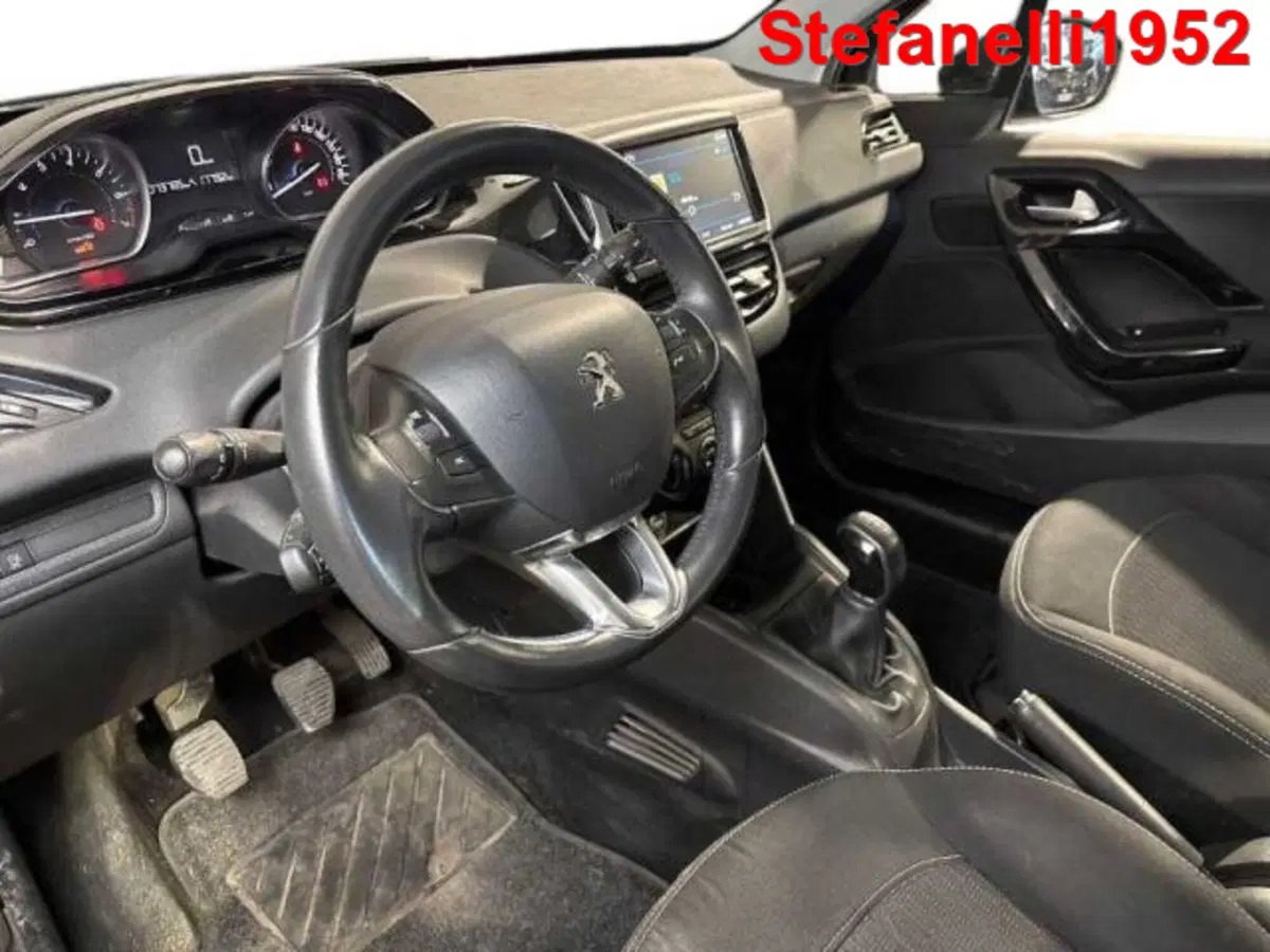 Peugeot 208 usata a Bologna (11)