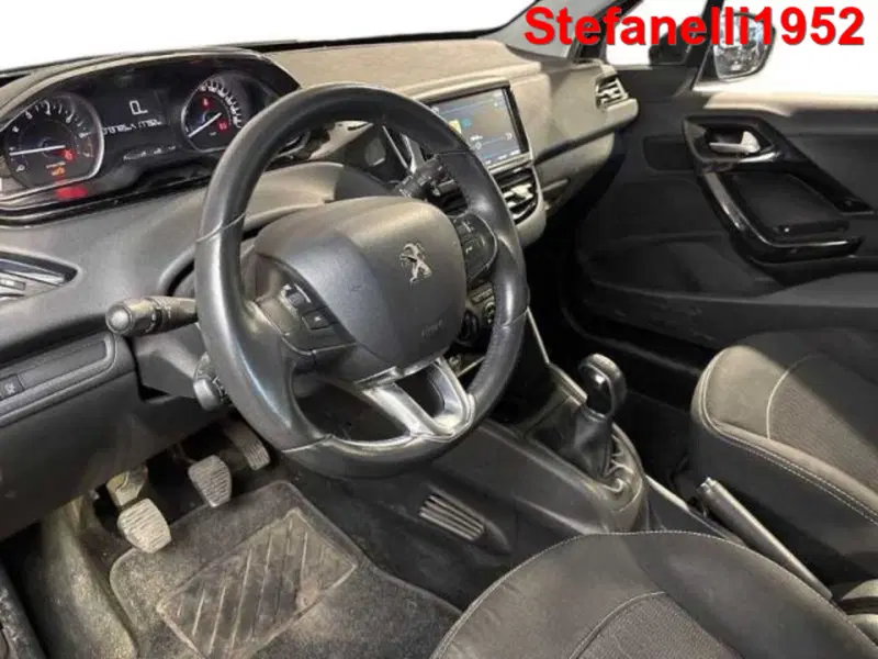 Peugeot 208 usata a Bologna (11)
