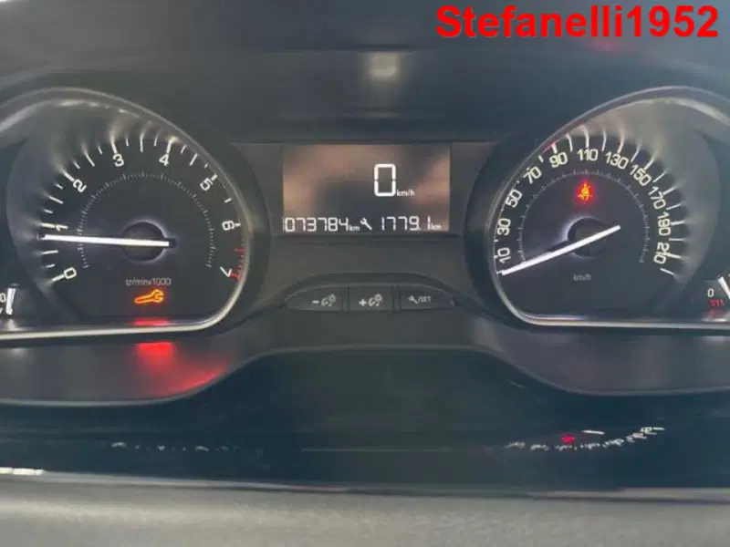 Peugeot 208 usata a Bologna (12)