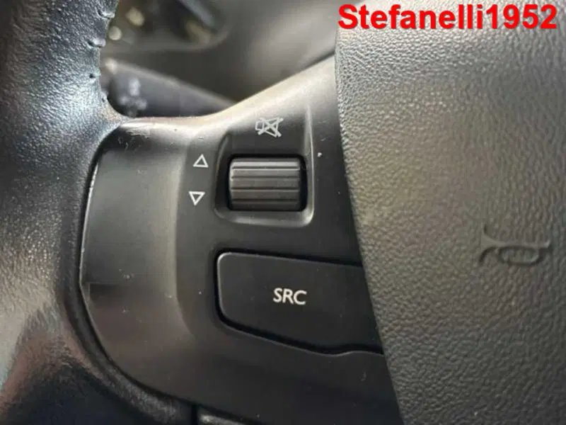 Peugeot 208 usata a Bologna (20)