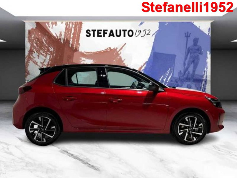 Opel Corsa nuova a Bologna (2)