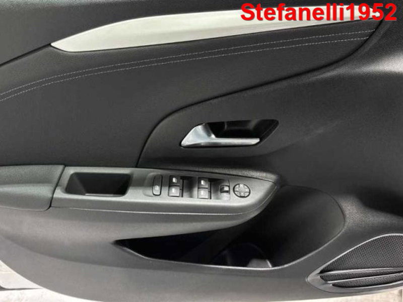 Opel Corsa nuova a Bologna (10)