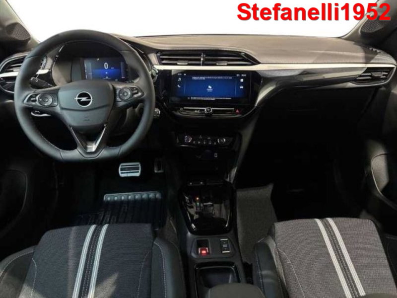 Opel Corsa nuova a Bologna (13)