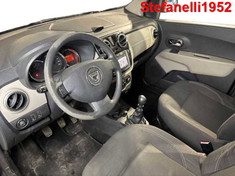 Dacia Lodgy usata a Bologna (11)