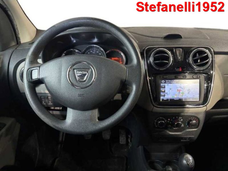 Dacia Lodgy usata a Bologna (14)