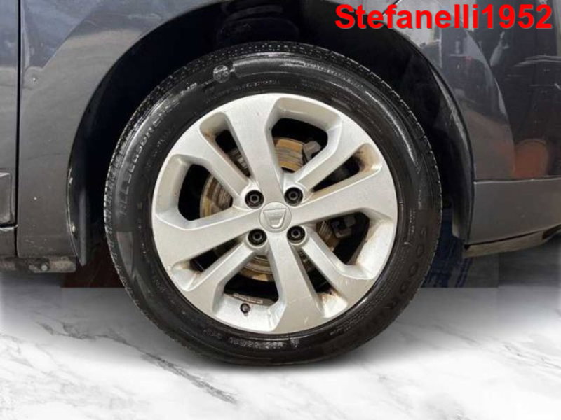 Dacia Lodgy usata a Bologna (8)