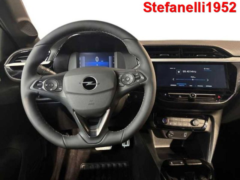 Opel Corsa nuova a Bologna (14)